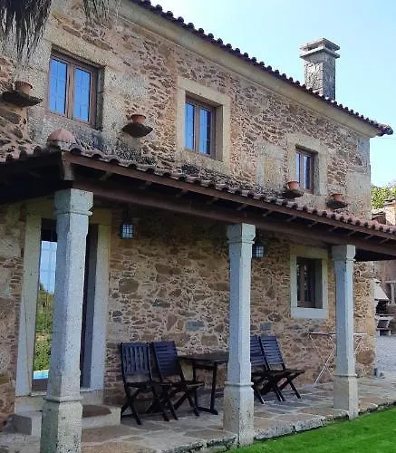 Elegant Near With Private Pool Villa Caminha